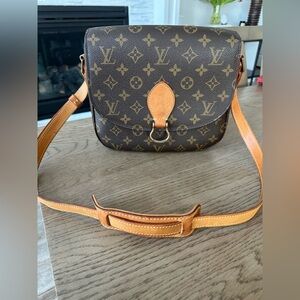 Louis Vuitton St Cloud GM
